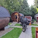 Hotel Columbus Und Glamping