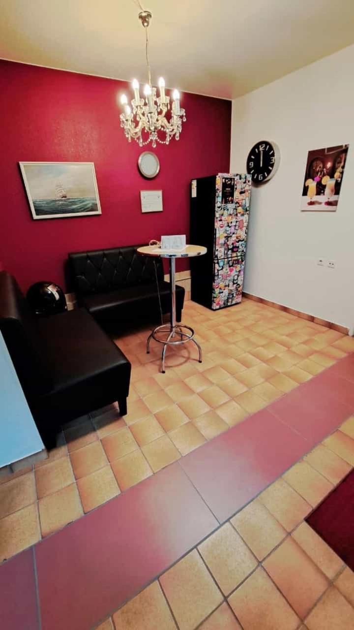 Columbus Und Glamping Hotel 3*