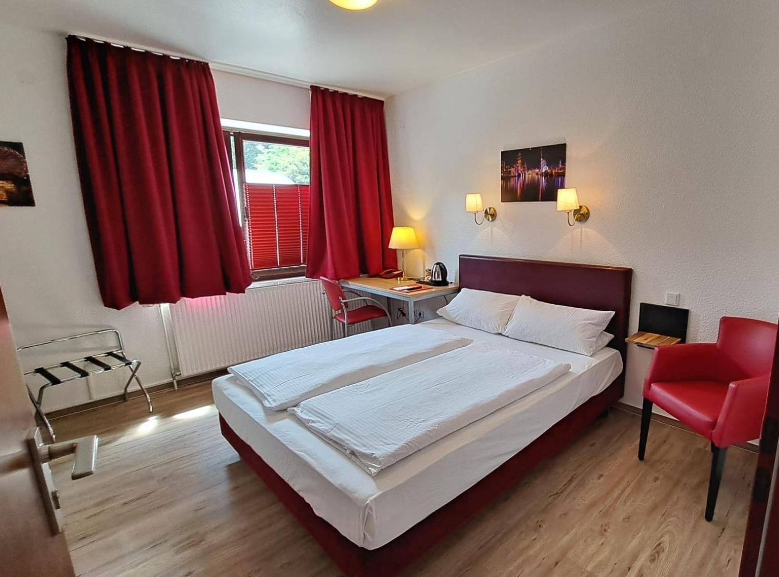 Columbus Und Glamping 3* Bremerhaven