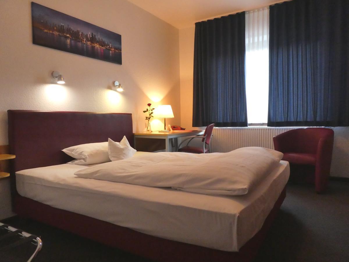 Columbus Und Glamping 3*